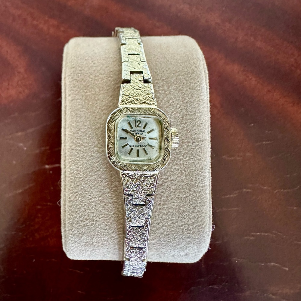 Cardinal Vintage Gold Wind-Up Watch Dressy Cocktail